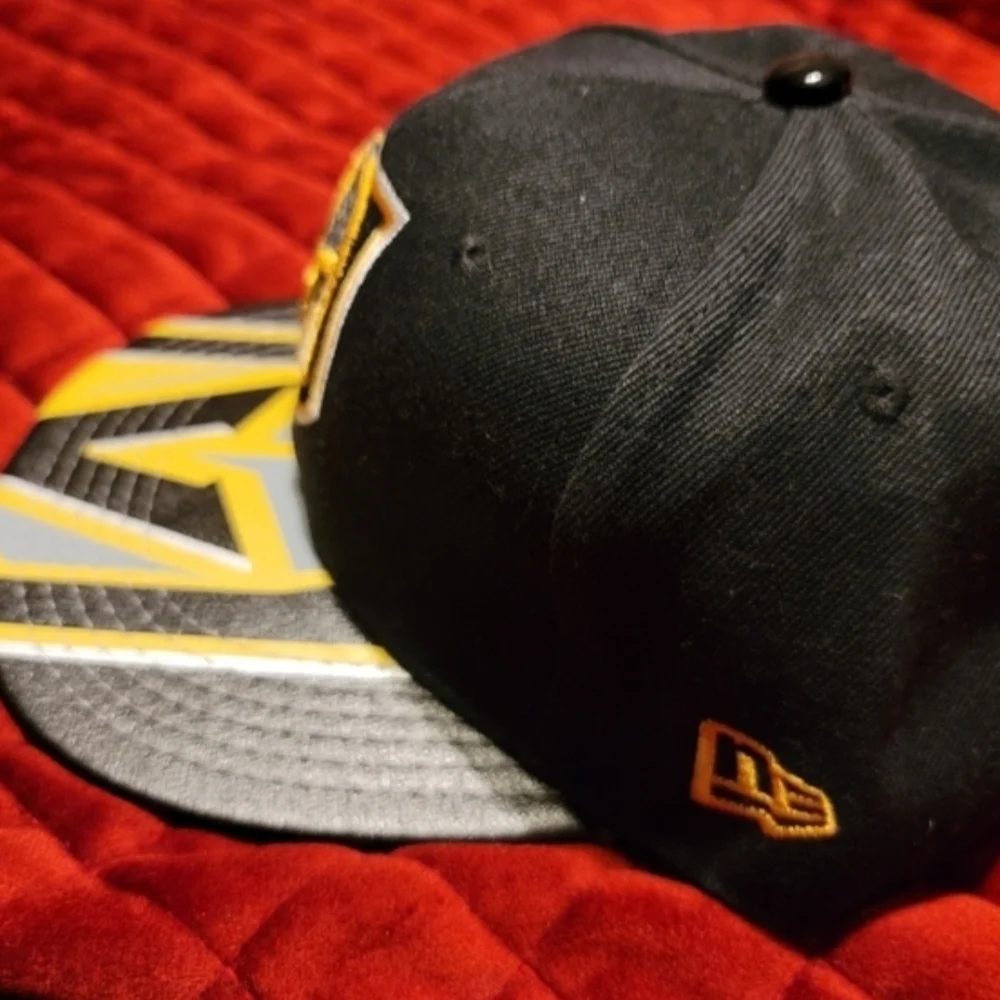 NEW ERA 9FIFTY Vegas Golden Knights NHL Snapback OSFA Authentic Logo Bill